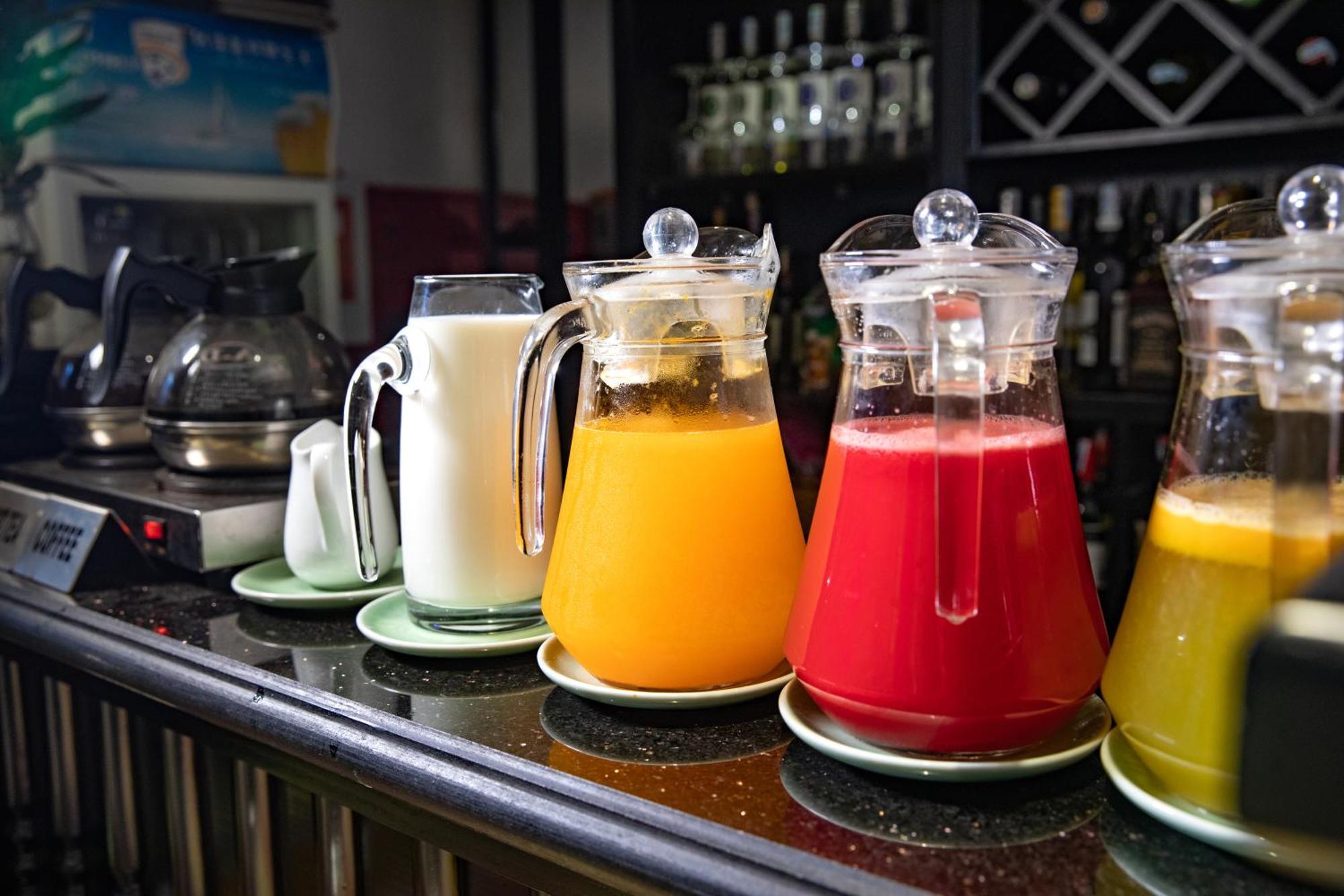 The Flower Boutique Hotel & Travel Hanoi Exterior photo